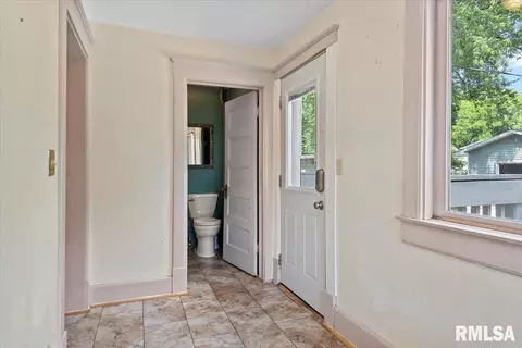 720 S Park Ave, Springfield, IL 62704 photo 21