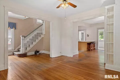 720 S Park Ave, Springfield, IL 62704 photo 9