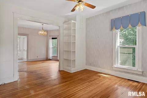 720 S Park Ave, Springfield, IL 62704 photo 8
