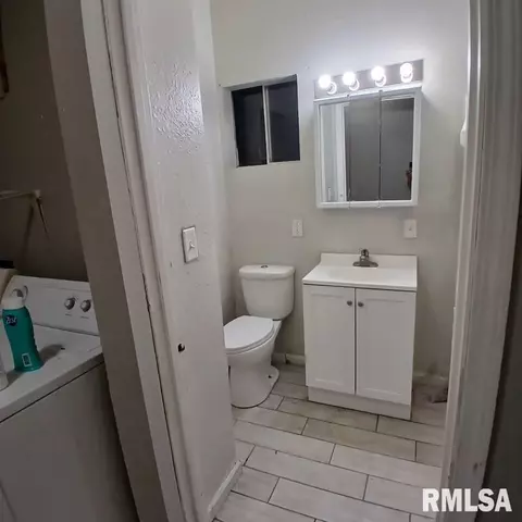 3217 Elm St, Springfield, IL 62702 photo 11