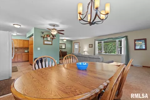 30 Greencastle Cir, Springfield, IL 62712 photo 10