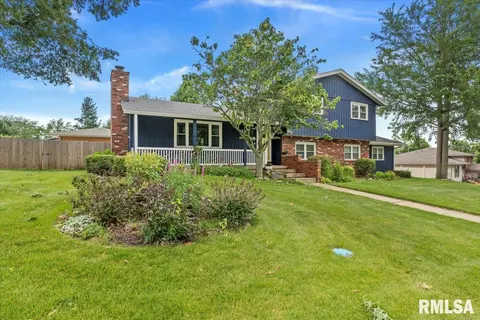 30 Greencastle Cir, Springfield, IL 62712 photo 2
