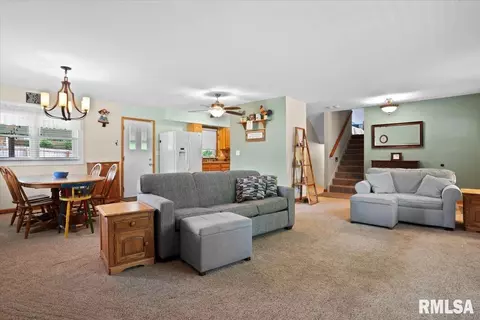 30 Greencastle Cir, Springfield, IL 62712 photo 6