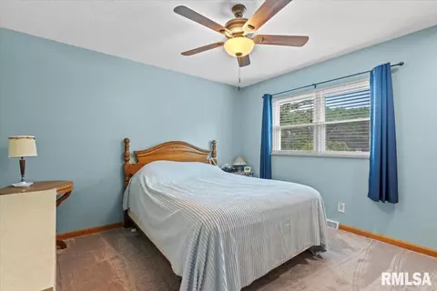 30 Greencastle Cir, Springfield, IL 62712 photo 18