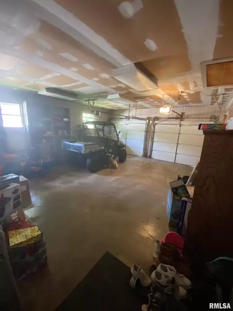 Other - 27 Apache Dr, Springfield, IL 62711 photo 7 of 11