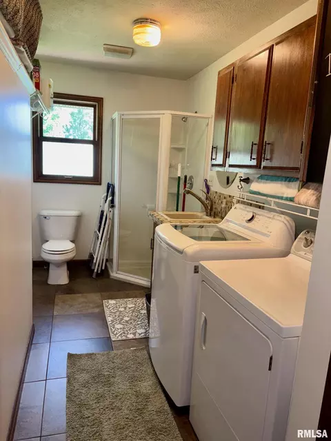 Other - 27 Apache Dr, Springfield, IL 62711 photo 1 of 11