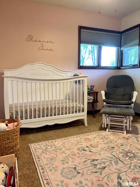 Bedroom - 27 Apache Dr, Springfield, IL 62711 photo 1 of 5