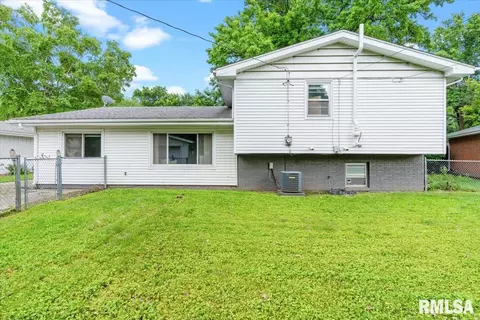 2221 Fairway Dr, Springfield, IL 62704 photo 32