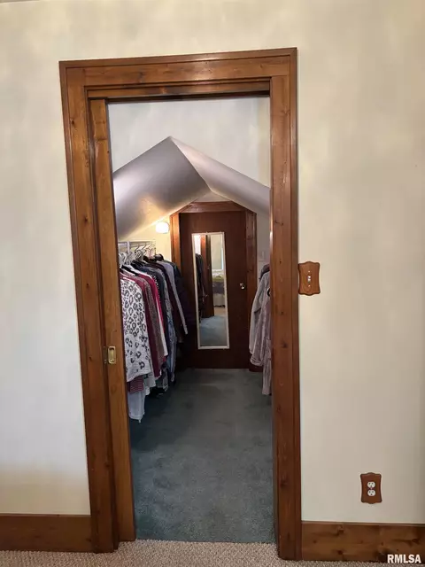 Other - 1905 S Whittier Ave, Springfield, IL 62704 photo 6 of 18