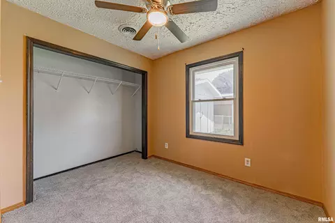 Bedroom - 205 E Pine St, Broadwell, IL 62634 photo 2 of 7