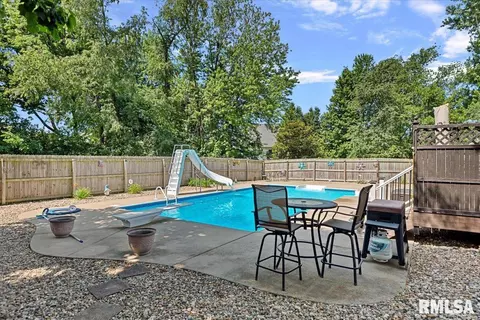 820 E Spruce St, Chatham, IL 62629 photo 54
