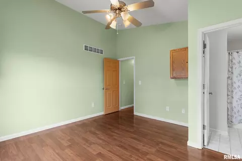 3017 Lakeshire Dr, Springfield, IL 62707 photo 13