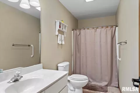 3029 Springwood Dr, Springfield, IL 62712 photo 22