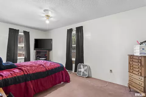 Bedroom - 2157 S 12th St, Springfield, IL 62703 photo 1 of 2