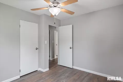 1923 E Watch Ave, Springfield, IL 62702 photo 14