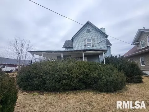 523 Church St, Cameron, IL 61423