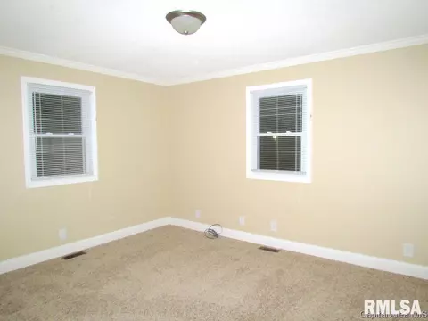 2606 S Spring St, Springfield, IL 62704 photo 5
