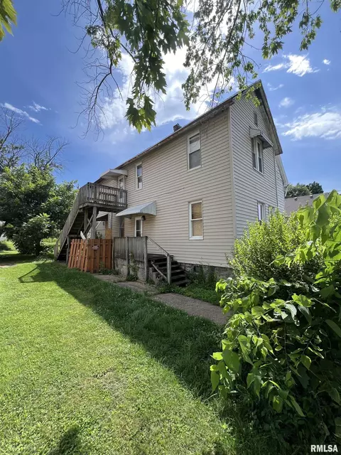708 Jefferson St, Quincy, IL 62301