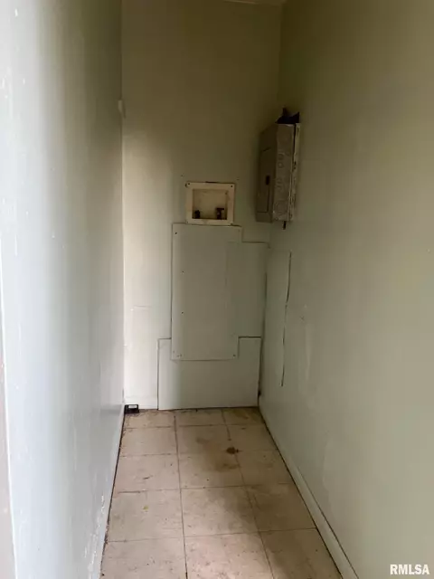 908 E 23rd St, Springfield, IL 62703 photo 9