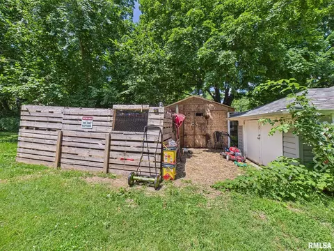 4925 Thrush Ave, Decatur, IL 62521 photo 33