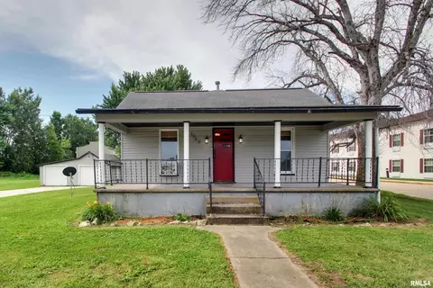 1940 Mulholland St, Nauvoo, IL 62354