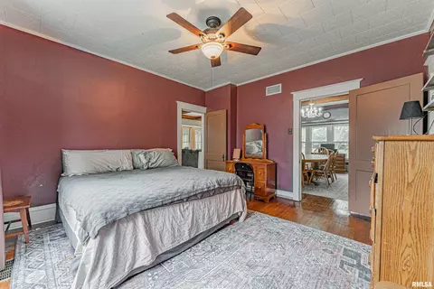 114 N Spring St, Mount Pulaski, IL 62548 photo 18