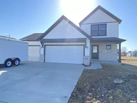 304 Hodges Ct, Chatham, IL 62629