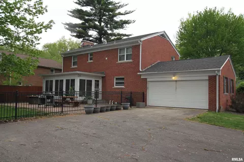 2042 Greenbriar Rd, Springfield, IL 62704 photo 3
