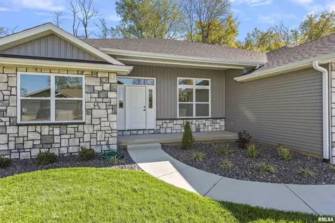 604 Rock River Rd, Springfield, IL 62711 photo 4