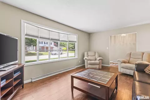 244 N Columbia Ave, Springfield, IL 62702 photo 7