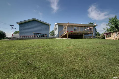 461 Oak St, Hamilton, IL 62341 photo 23