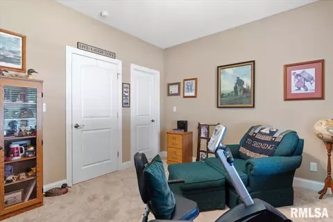 2100 W Road Dr, Springfield, IL 62711 photo 23