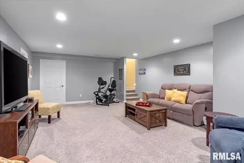 2501 Interlacken Dr, Springfield, IL 62704 photo 29