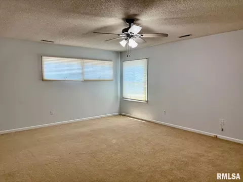 Bedroom - 3205 Ashley Ln, Springfield, IL 62711 photo 2 of 2