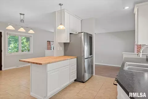 2929 Cider Mill Ln, Springfield, IL 62702 photo 12
