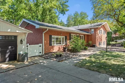 2929 Cider Mill Ln, Springfield, IL 62702 photo 4