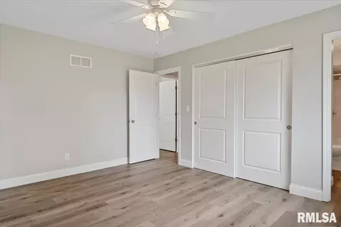 117 N Durkin Dr, Springfield, IL 62702 photo 19