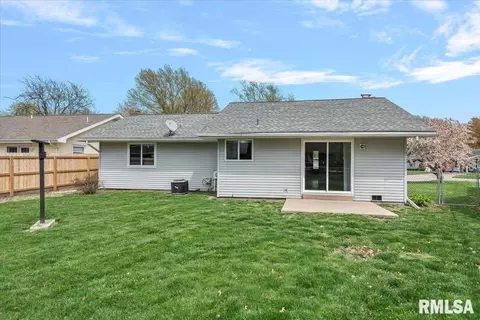 117 N Durkin Dr, Springfield, IL 62702 photo 27