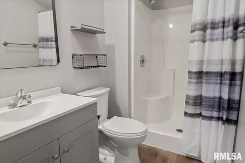 117 N Durkin Dr, Springfield, IL 62702 photo 20