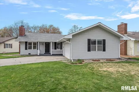 117 N Durkin Dr, Springfield, IL 62702