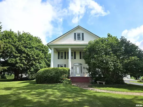 1720 230th Ave, Galesburg, IL 61401