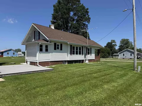 Other - 335 South St, Cameron, IL 61423 photo 2 of 8