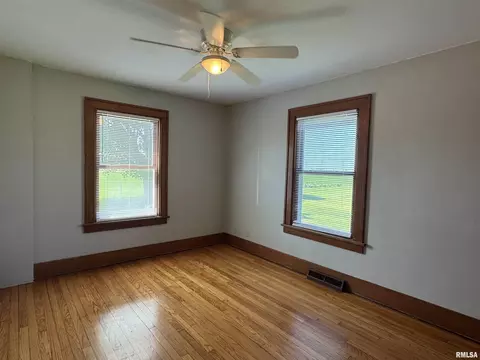 Bedroom - 335 South St, Cameron, IL 61423 photo 3 of 6