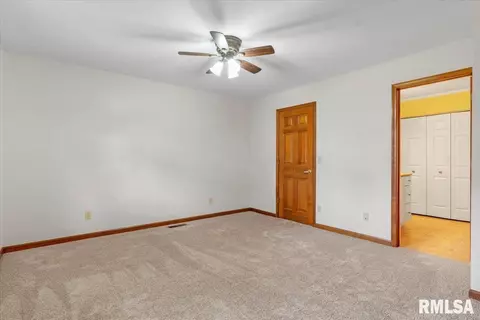 Bedroom - 2140 E Black Ave, Springfield, IL 62702 photo 2 of 5