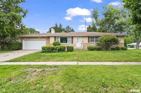 642 Witherspoon St, Springfield, IL 62704