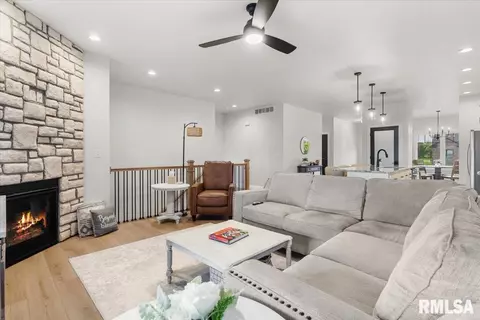 Other - 1606 Blenheim Dr, Springfield, IL 62711 photo 2 of 11