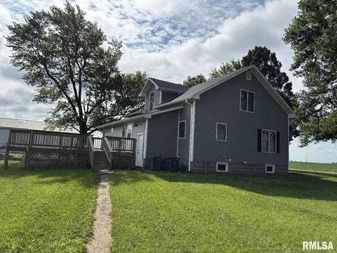 51 E 1500 N Rd, Pawnee, IL 62558