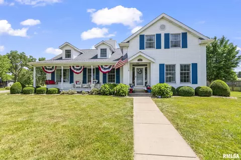 1860 Mayfield Rd, Chatham, IL 62629