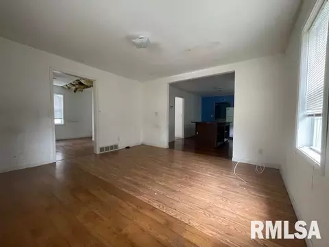1046 W Calhoun Ave, Springfield, IL 62702 photo 19