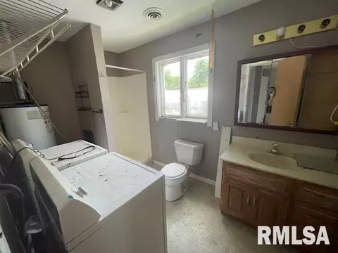 1046 W Calhoun Ave, Springfield, IL 62702 photo 8